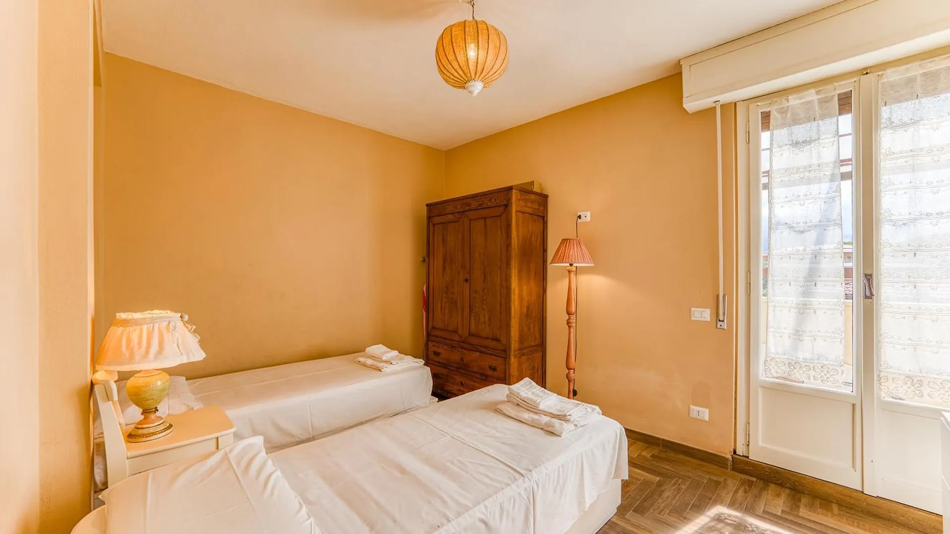 Terrazza Apuana A Few Steps From The Sea - Happy Rentals Forte dei Marmi 0*,  Olaszország